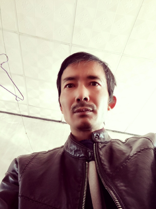 好久好久的第四张照片--桂林相亲服务中心