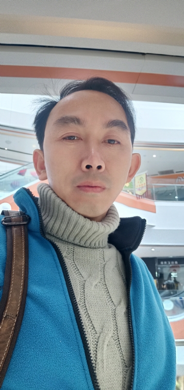 峤哥的第一张照片--桂林相亲服务中心