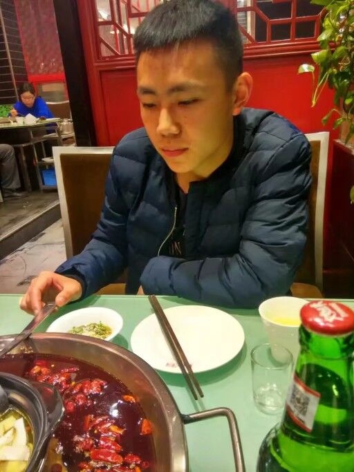 圈圈的第一张照片--桂林相亲服务中心