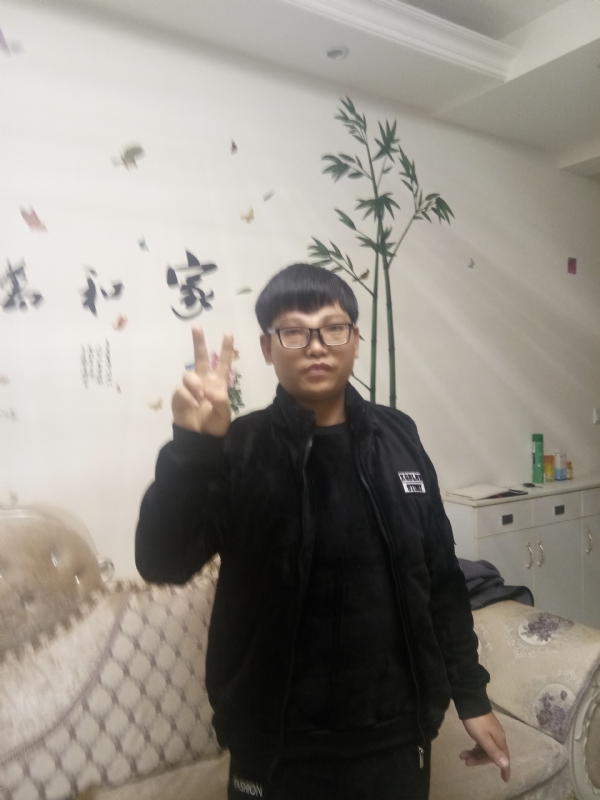 光头强的第一张照片--桂林相亲服务中心