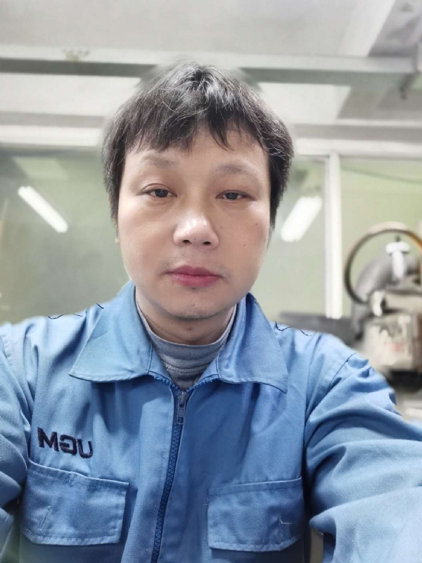 伤心人的第一张照片--桂林相亲服务中心