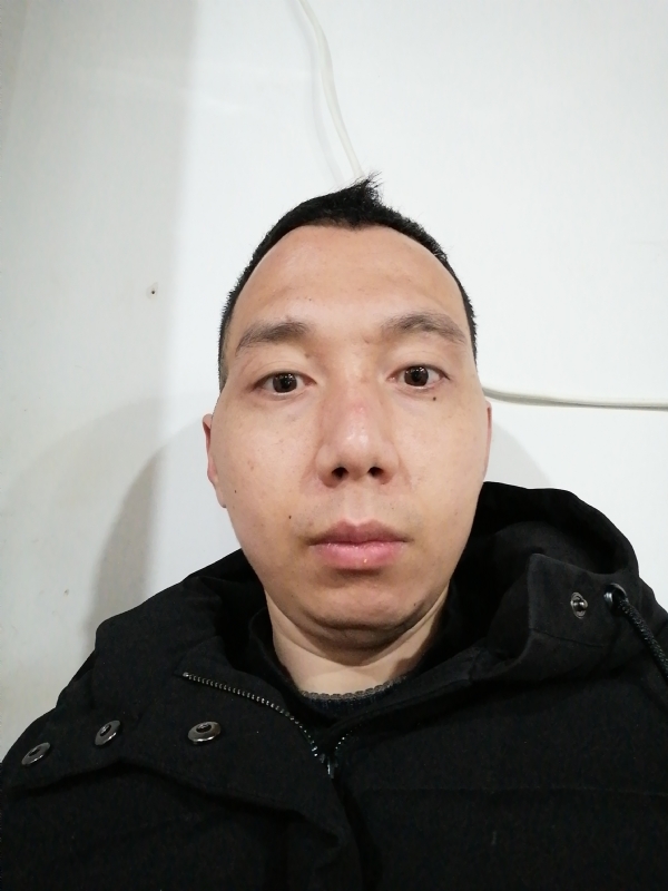 我要捡钱的第一张照片--桂林相亲服务中心