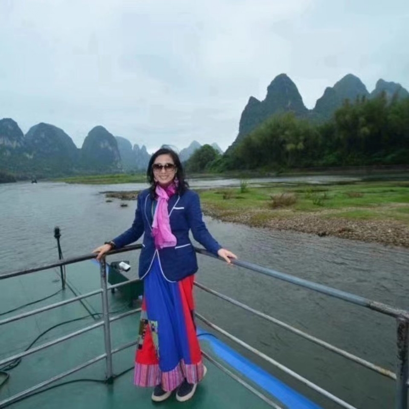 julia的第一张照片--桂林相亲服务中心
