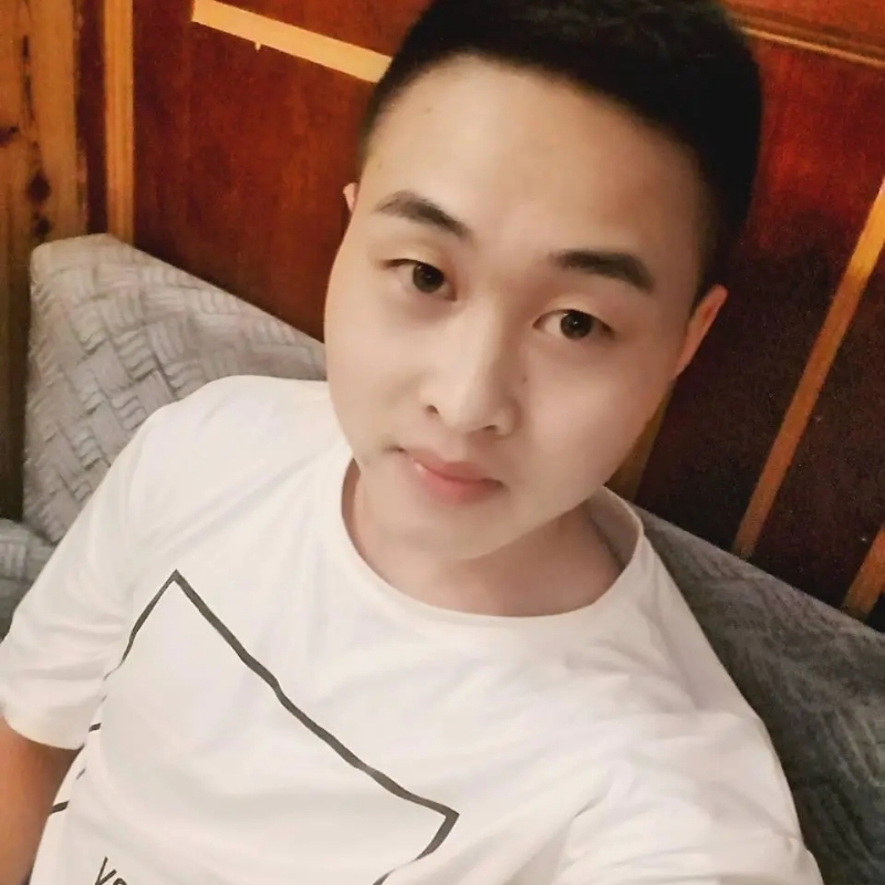 娃娃脸小爸爸的第一张照片--桂林相亲服务中心