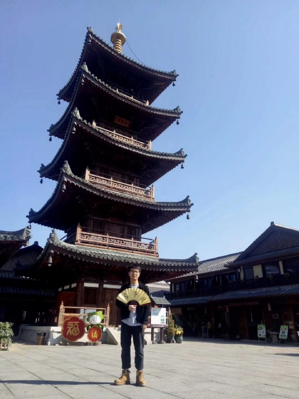 流浪共和的第二张照片--桂林相亲服务中心