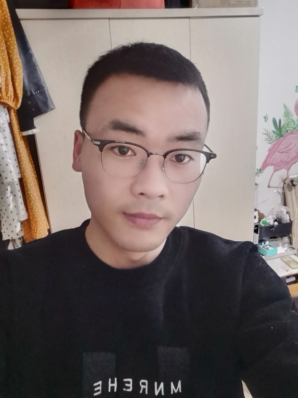 寻一个人的第一张照片--桂林相亲服务中心