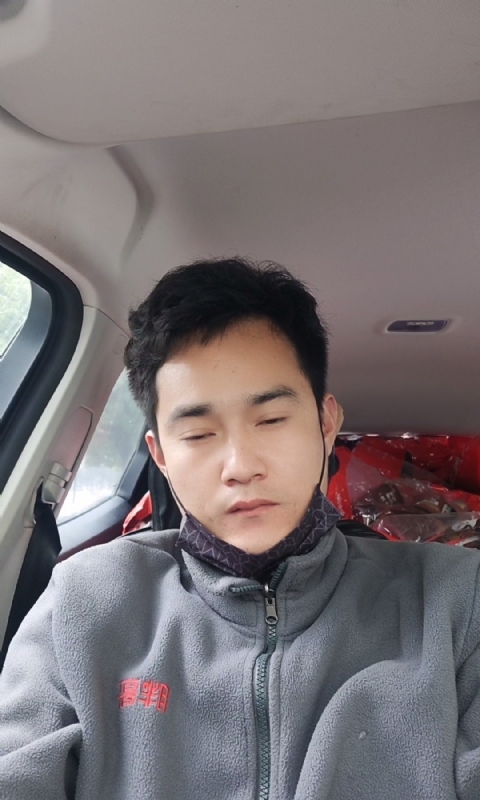 冷锋的第一张照片--桂林相亲服务中心