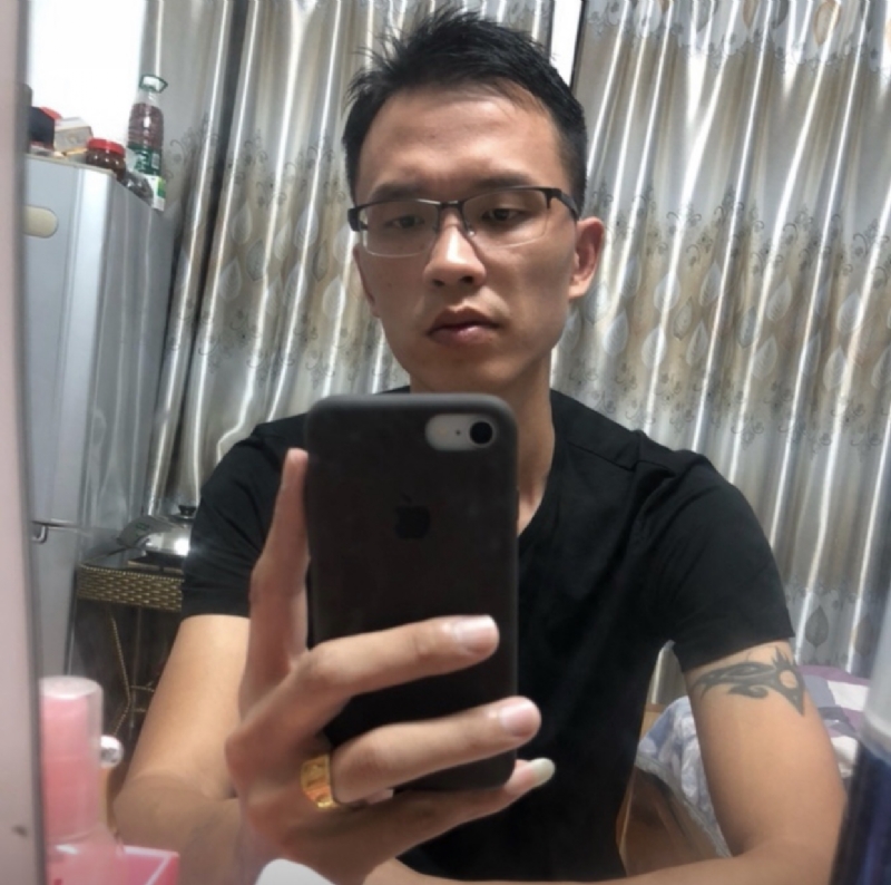 LYH的第一张照片--桂林相亲服务中心