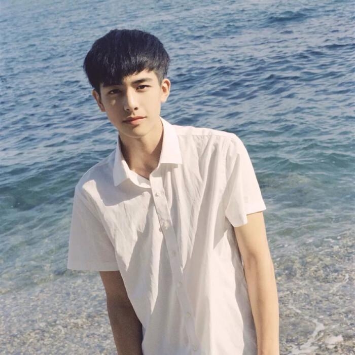 啊巴啊巴的第一张照片--桂林相亲服务中心