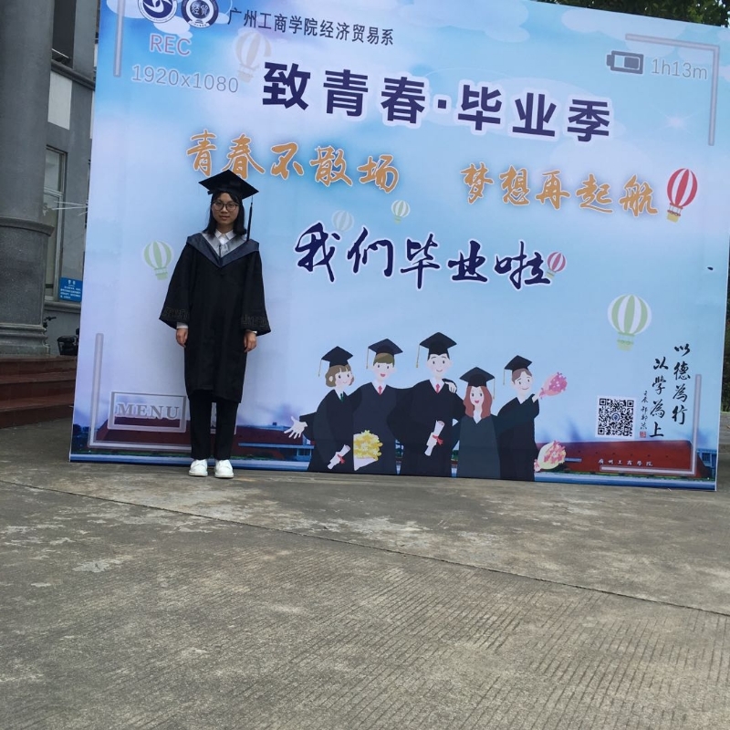 小小的第一张照片--桂林相亲服务中心