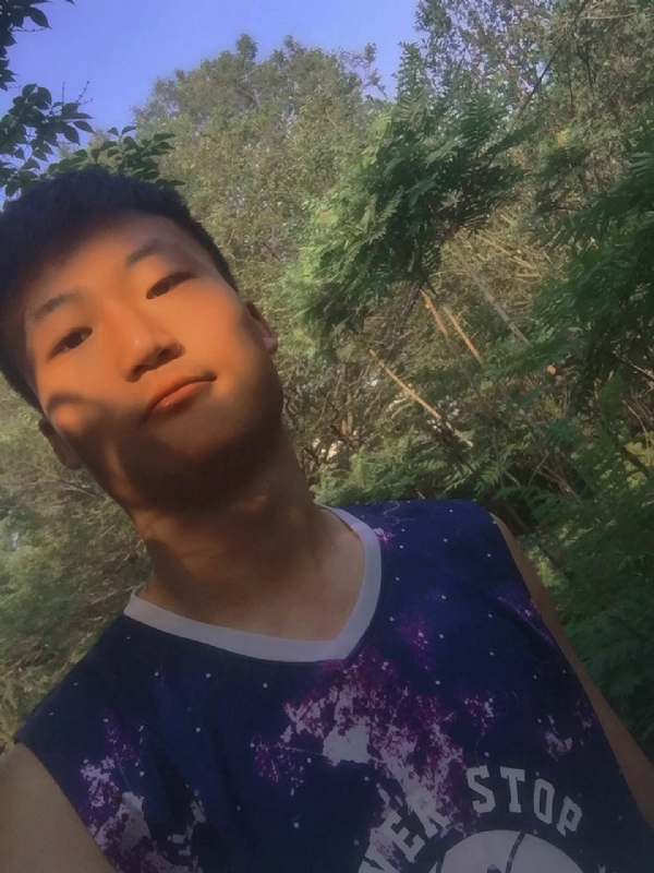 夏日的第一张照片--桂林相亲服务中心