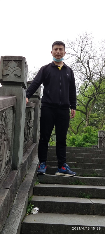 翁的第一张照片--桂林相亲服务中心