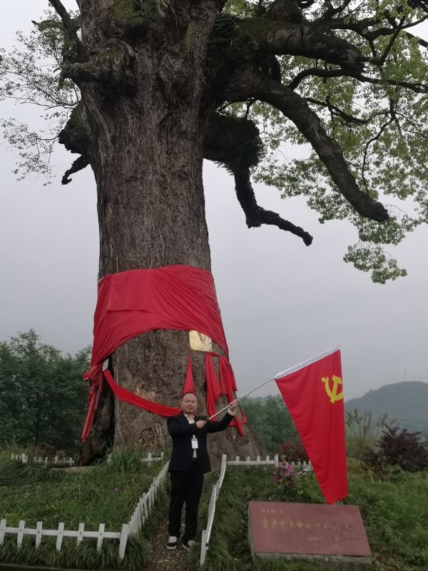 辉辉的第一张照片--桂林相亲服务中心