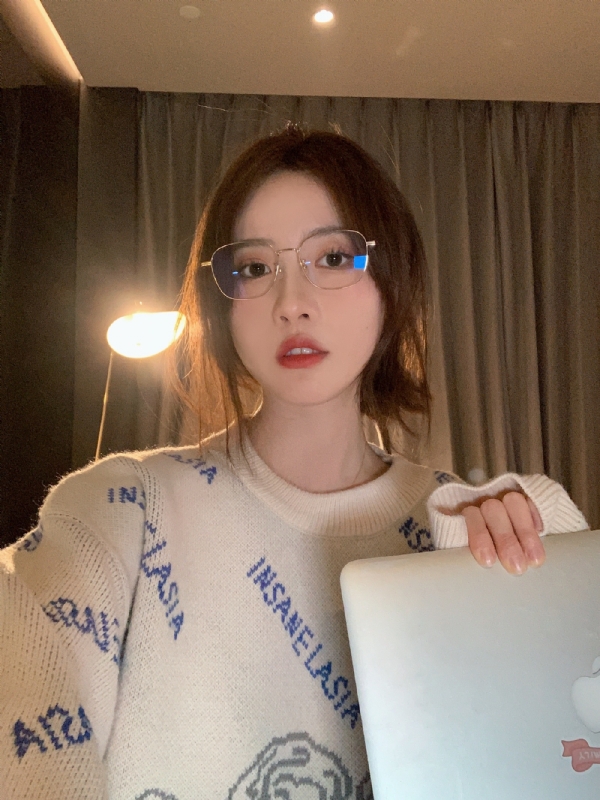 小曦的第一张照片--桂林相亲服务中心