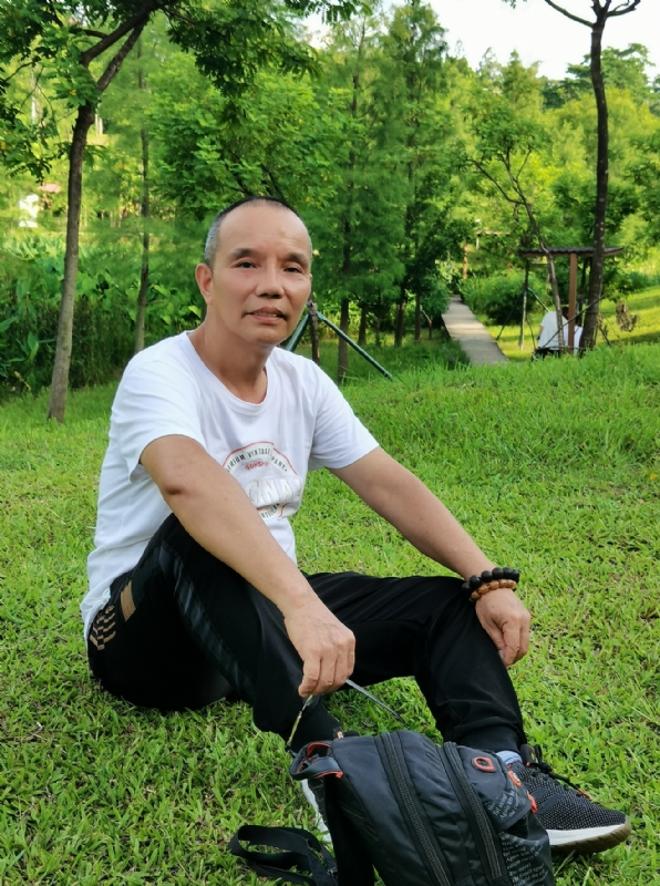 稳重大方的第二张照片--桂林相亲服务中心