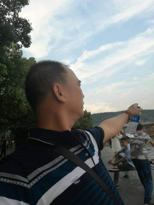 木子五的第四张照片--桂林相亲服务中心