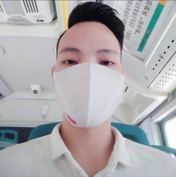 摆渡者的第一张照片--桂林相亲服务中心