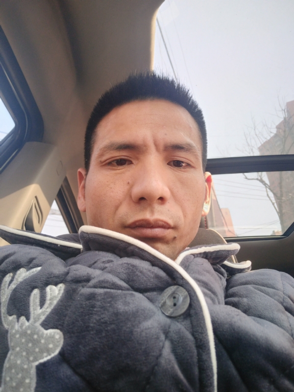 青春不长在的第一张照片--桂林相亲服务中心