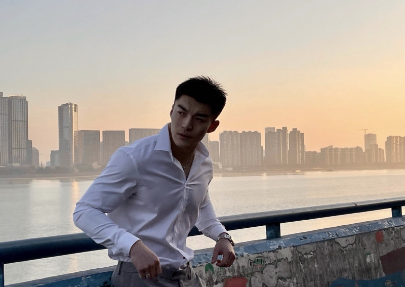 秋豆的第一张照片--桂林相亲服务中心