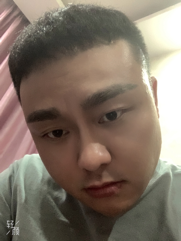 何为奈何的第二张照片--桂林相亲服务中心
