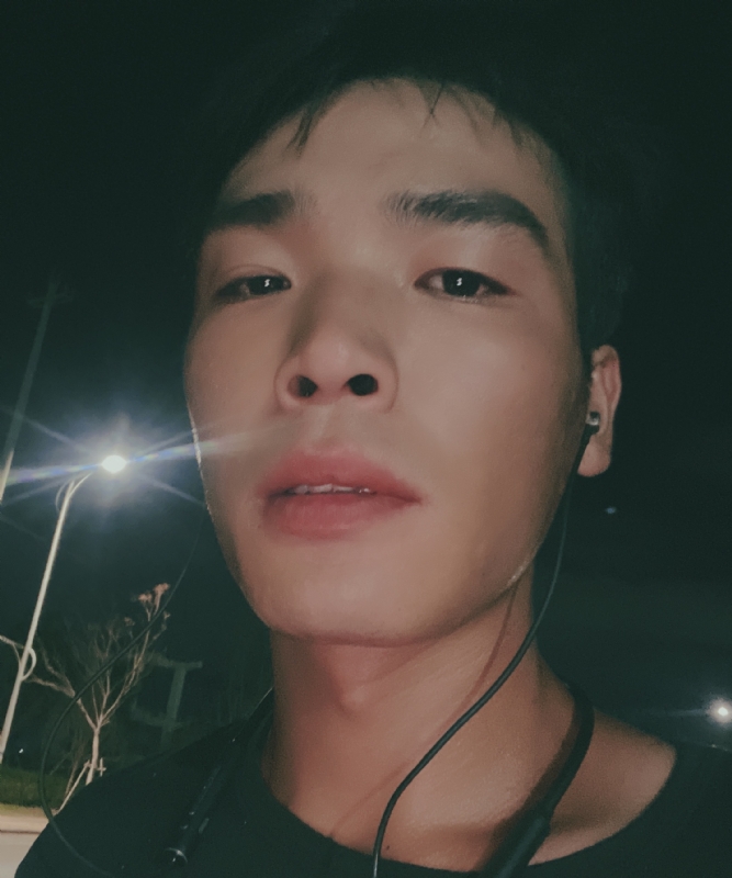 满船清梦压星河的第一张照片--桂林相亲服务中心