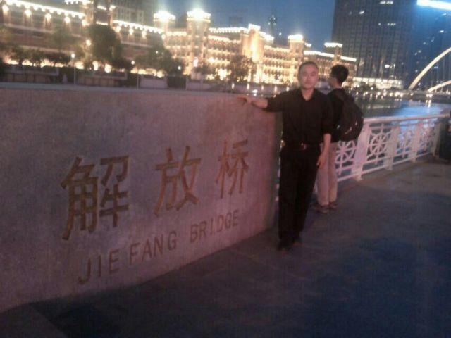 海阔天空的第一张照片--桂林相亲服务中心