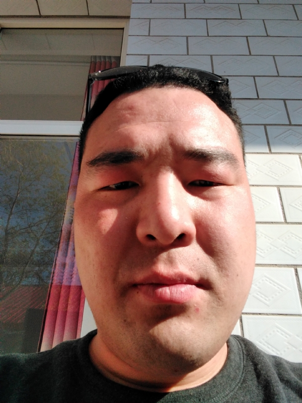 一羽垂天的第三张照片--桂林相亲服务中心