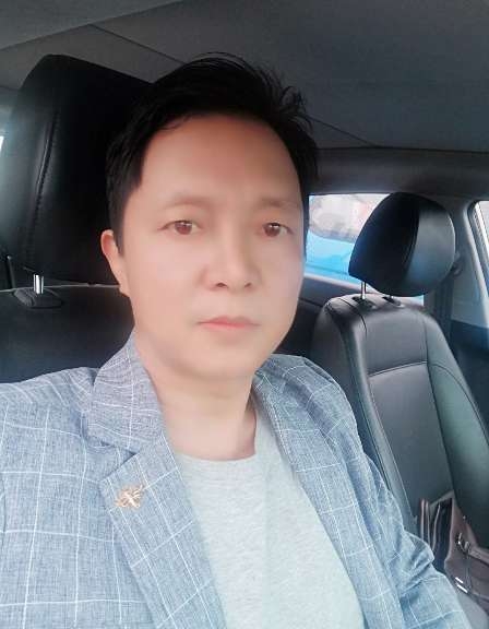 深蓝的第一张照片--桂林相亲服务中心