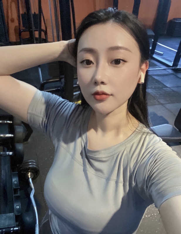 Annie的第一张照片--桂林相亲服务中心