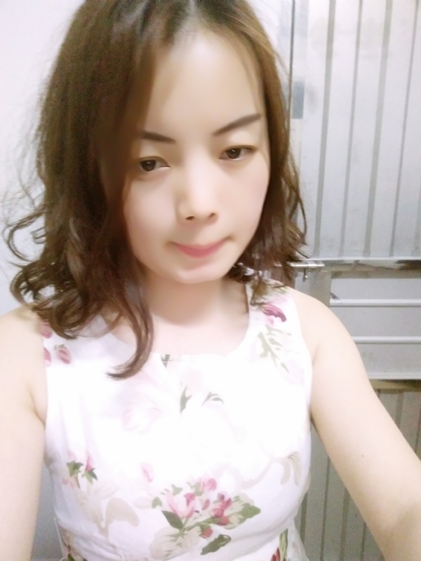蓝色的鱼的第一张照片--桂林相亲服务中心
