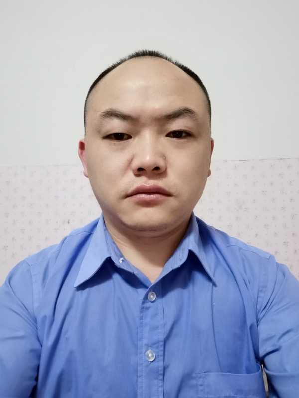 与子携老的第一张照片--桂林相亲服务中心