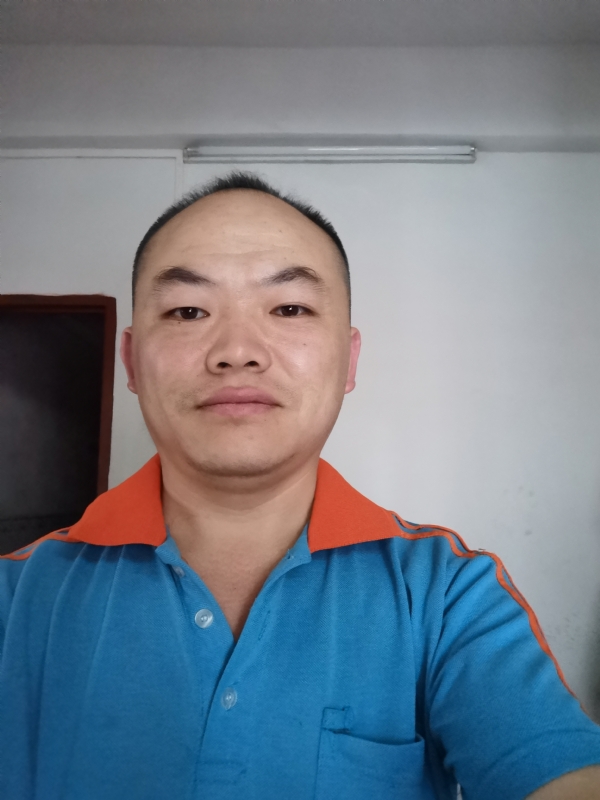 与子携老的第六张照片--桂林相亲服务中心