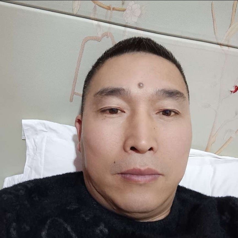 痴情男的第一张照片--桂林相亲服务中心