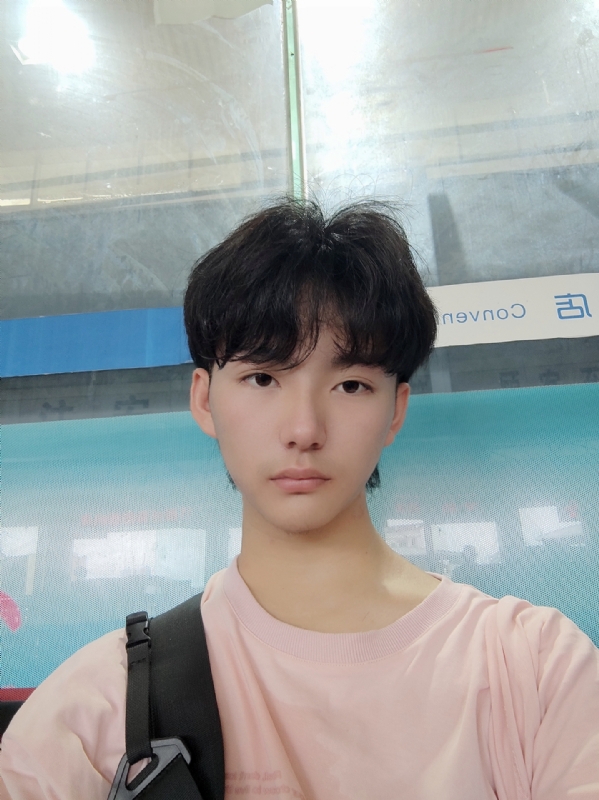 钱嘉豪的第二张照片--桂林相亲服务中心