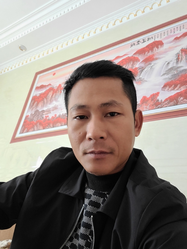大叔的第一张照片--桂林相亲服务中心