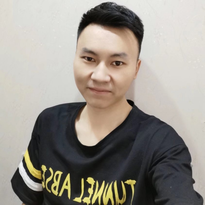 大男孩的第一张照片--桂林相亲服务中心