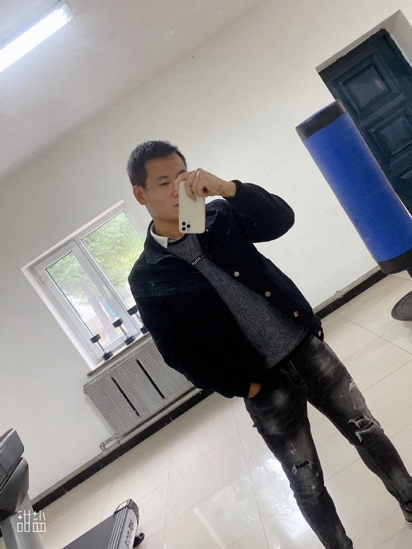 袁冥的第一张照片--桂林相亲服务中心