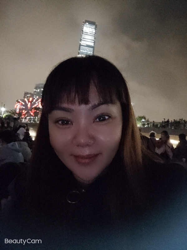 candy的第二张照片--桂林相亲服务中心