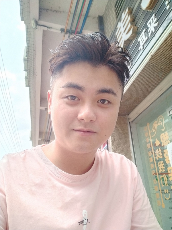 李健诚的第一张照片--桂林相亲服务中心