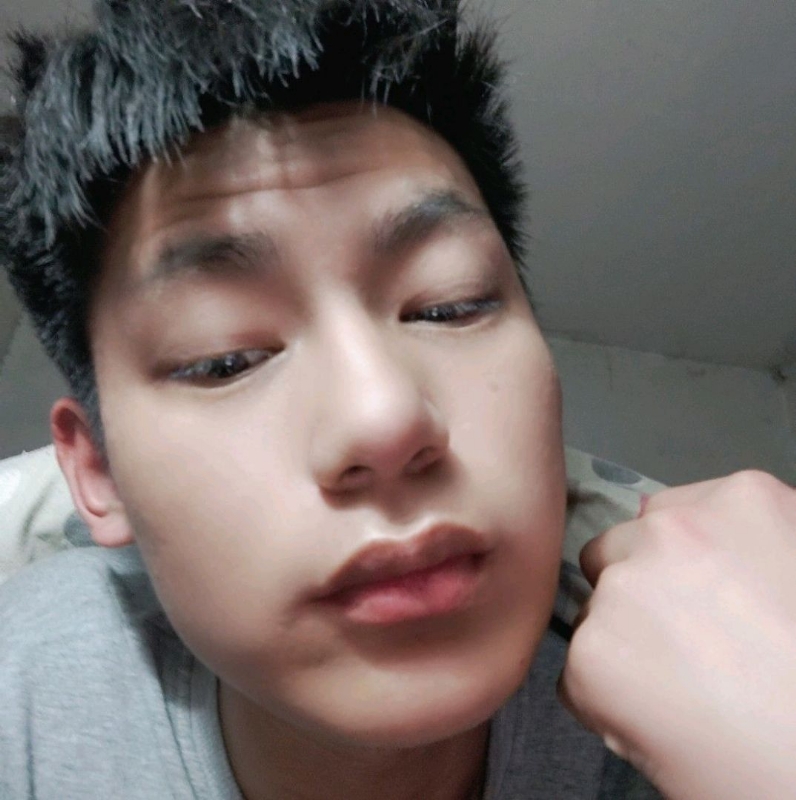路长慢慢走的第一张照片--桂林相亲服务中心