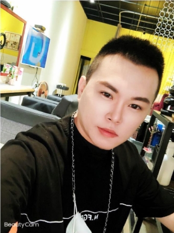 lucky的第一张照片--桂林相亲服务中心
