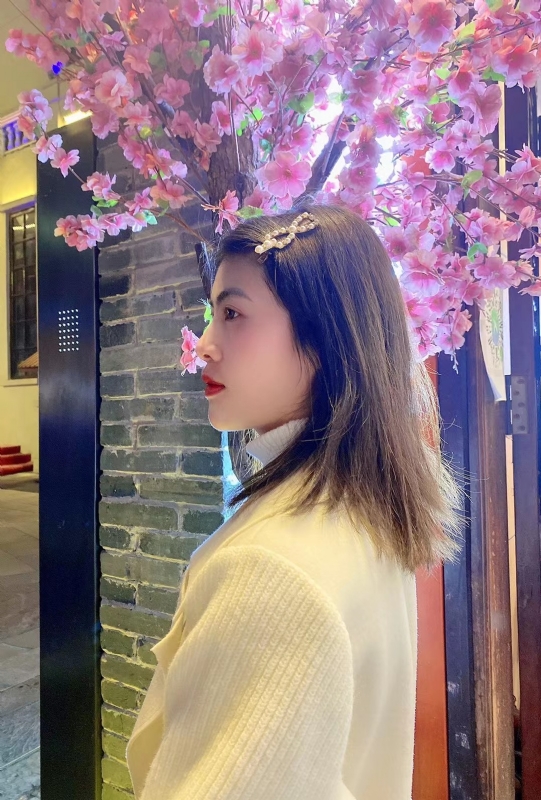 大眼妹的第一张照片--桂林相亲服务中心