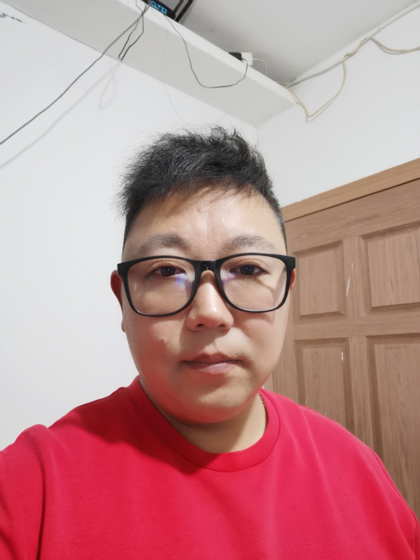 开山的第一张照片--桂林相亲服务中心