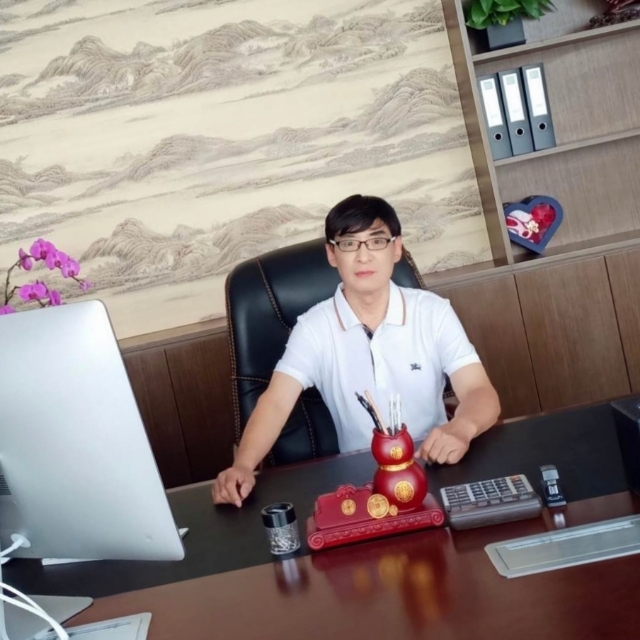 大叔寻觅有缘人的第三张照片--桂林相亲服务中心