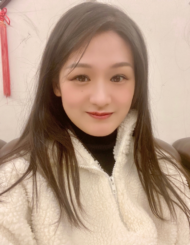 盧盈穎的第二张照片--桂林相亲服务中心