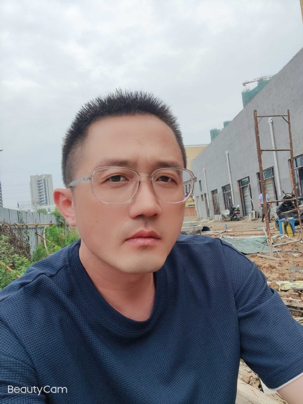 清风烈酒的第二张照片--桂林相亲服务中心