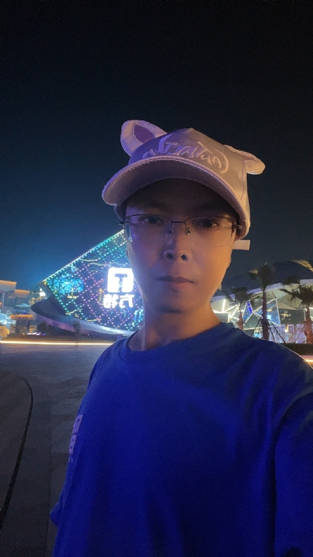 富贵使我们相遇的第一张照片--桂林相亲服务中心