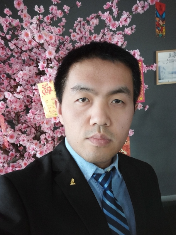 我就是个翻译的第一张照片--桂林相亲服务中心