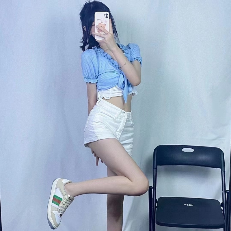 宝宝的第一张照片--桂林相亲服务中心