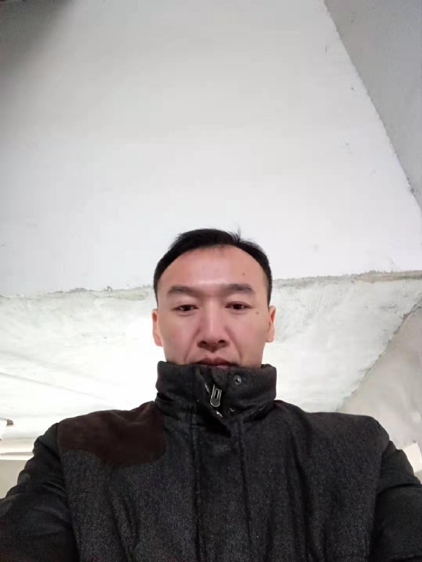 孤狼的第一张照片--桂林相亲服务中心